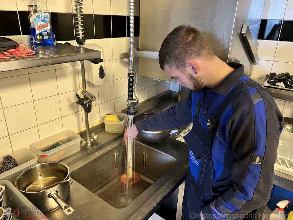 Gootsteen Ontstoppen Helmond Gootsteen Ontstoppen Helmond